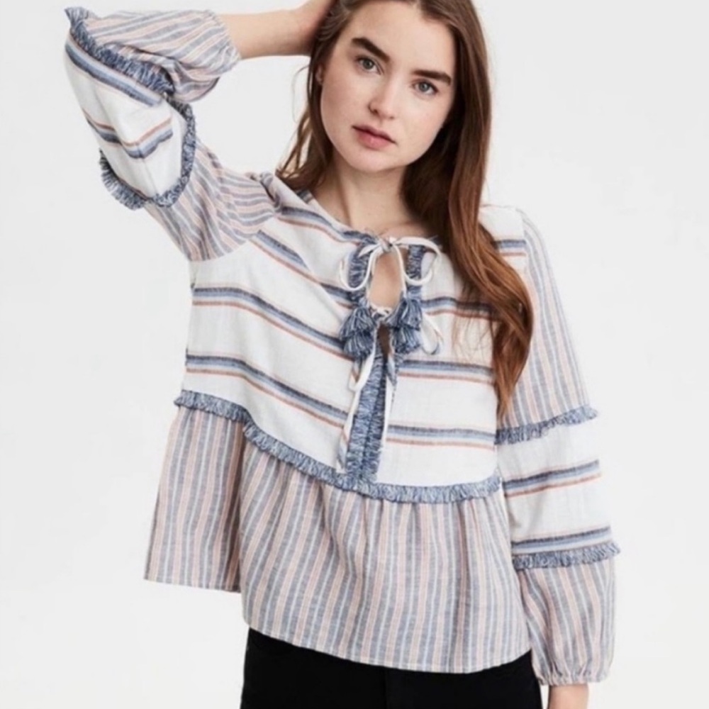 American Eagle Outfitters women’s Linen Blend Peasant Top